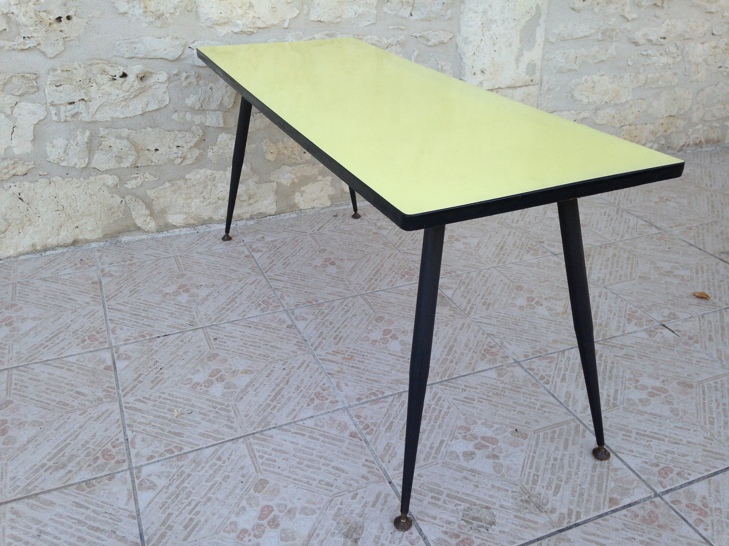 Coffee table in formica years 60/70