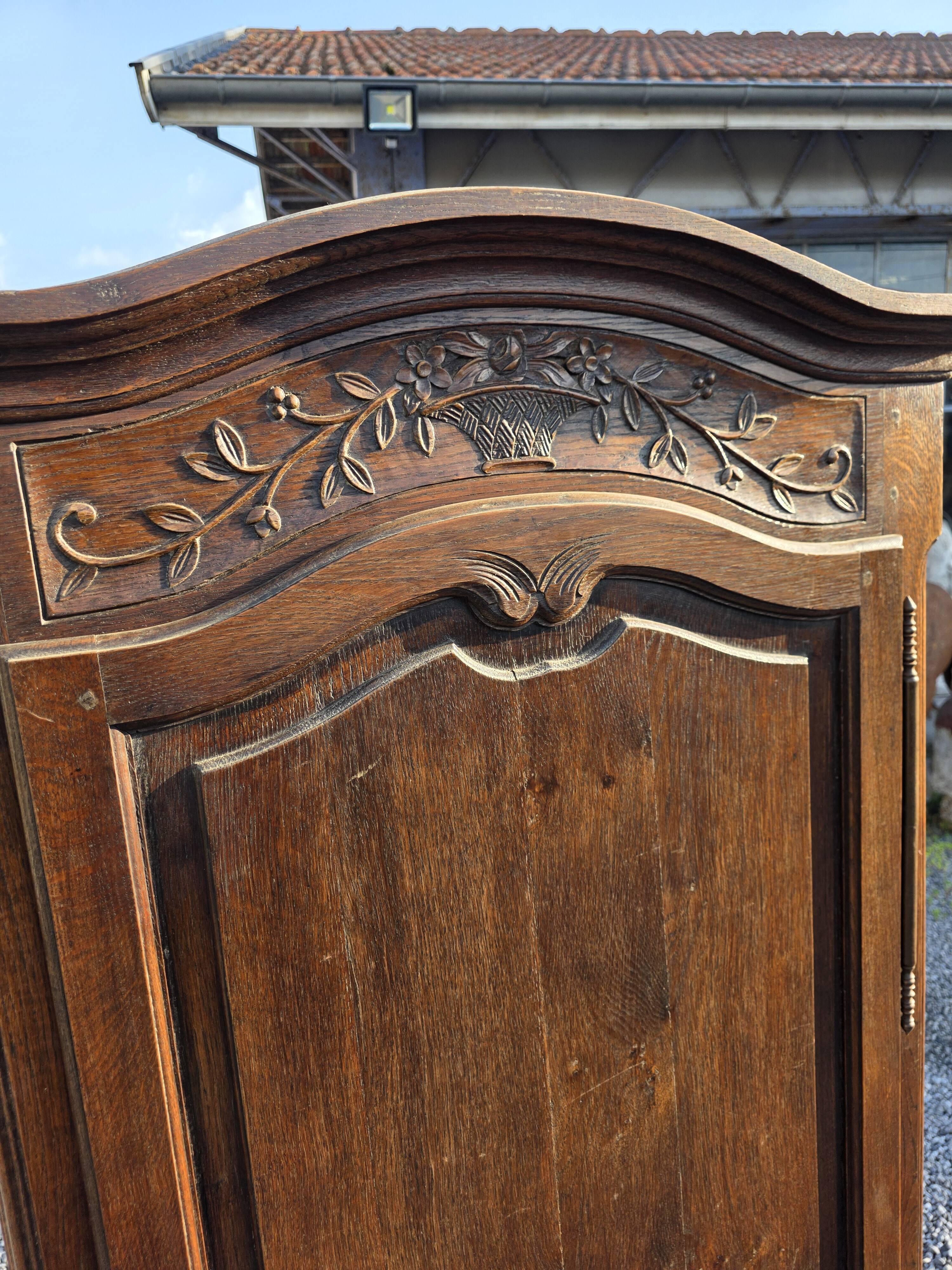 Louis XV style bonnetière in solid oak