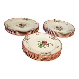 Faience plates of gien floral decoration