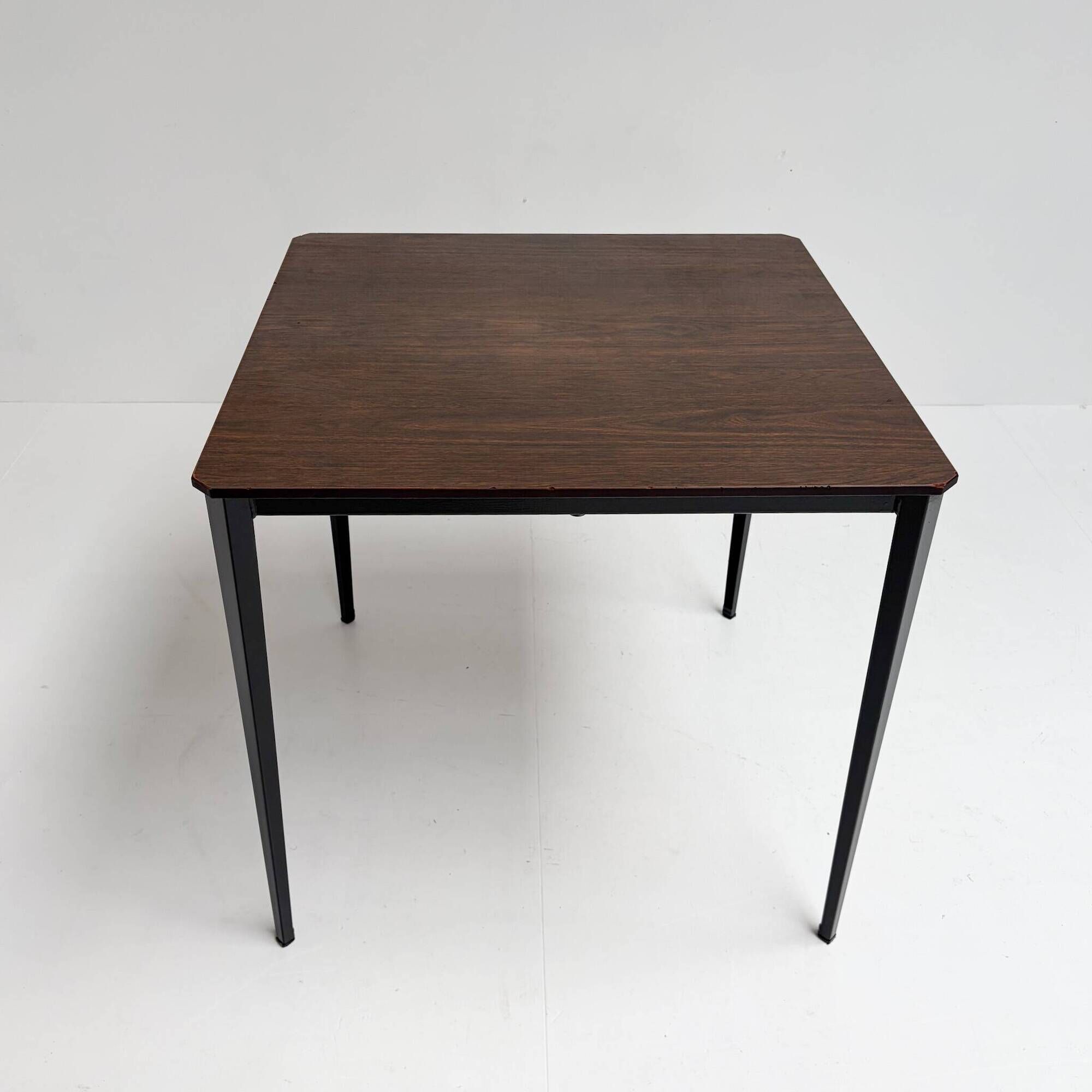 Midcentury dining table by Wim Rietveld for Ahrend de Cirkel, 1960’s