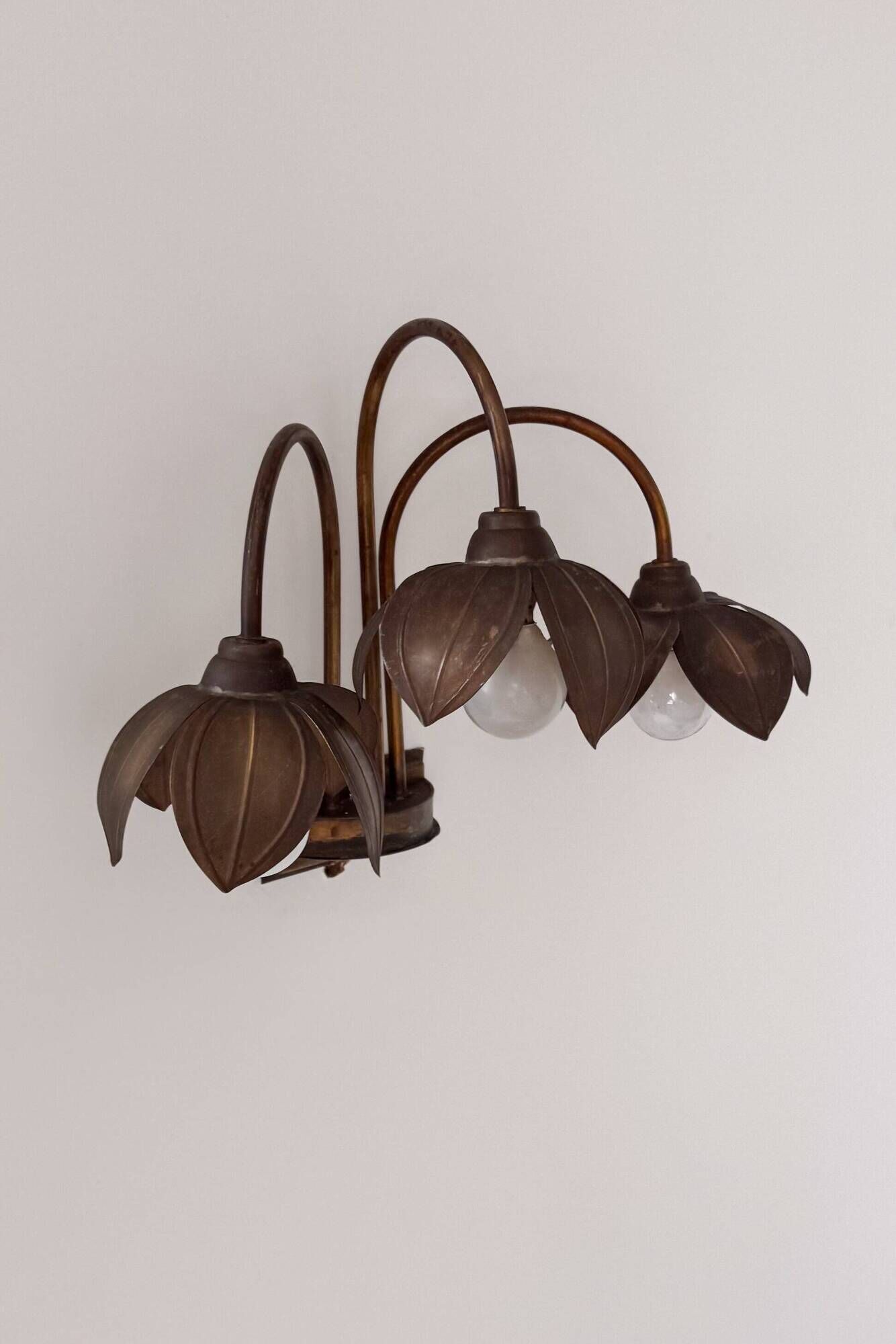 Vintage brass wall light with three branches, floral pattern, France, 1970.