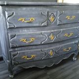 Commode style Louis XV patinée