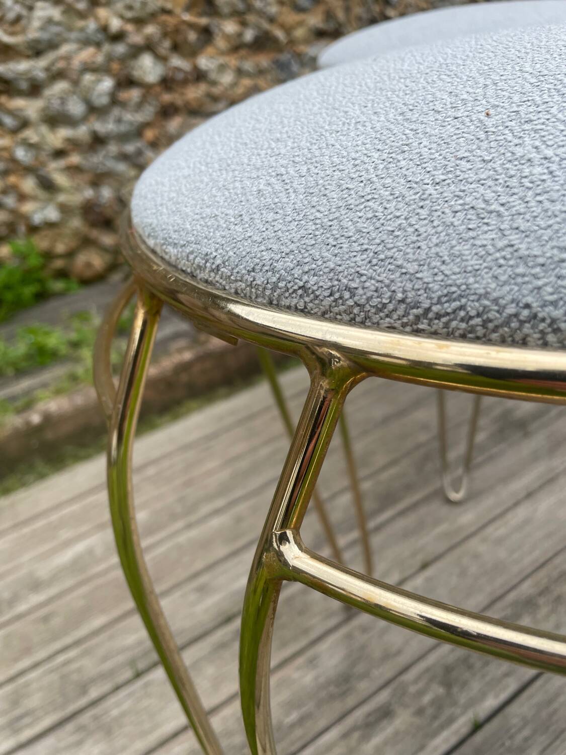Pair of vintage 1960 stools in gold metal