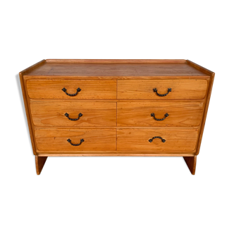 Vintage dresser