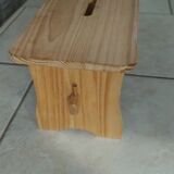 Petit tabouret en pin vintage