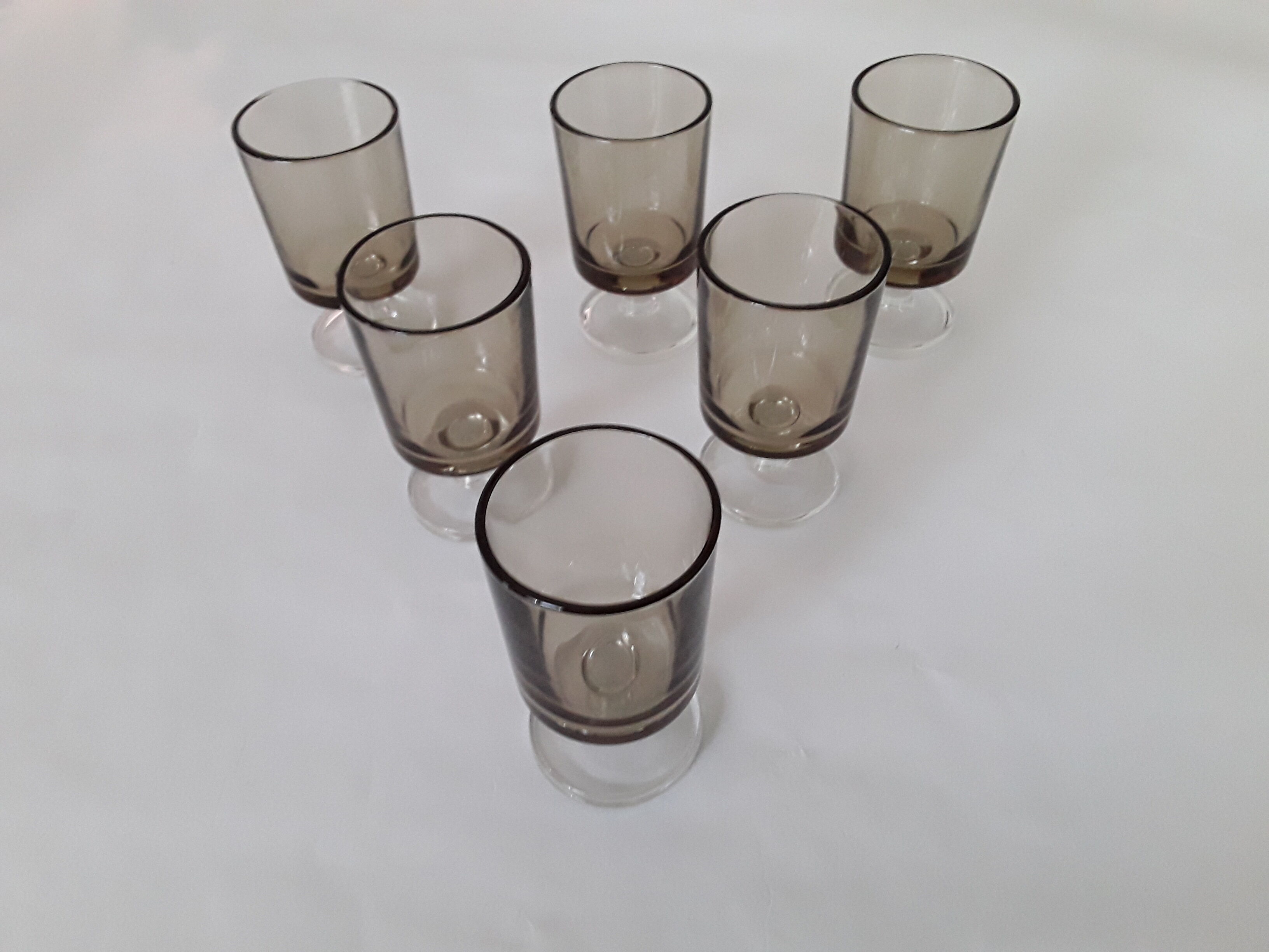 18 smoked brown walking glasses