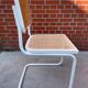 Chaise design Cesca modèle b32 en blanc