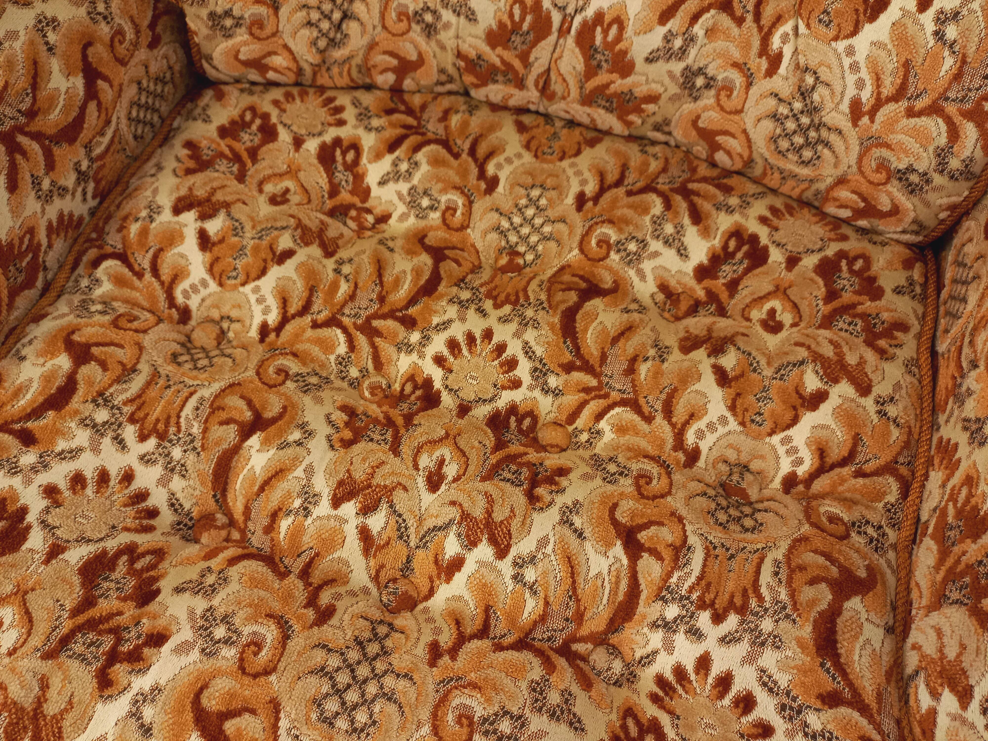 Set of 2 vintage armchairs in floral fabric with fringes from the 60s 70s