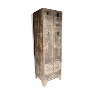 Factory metal locker