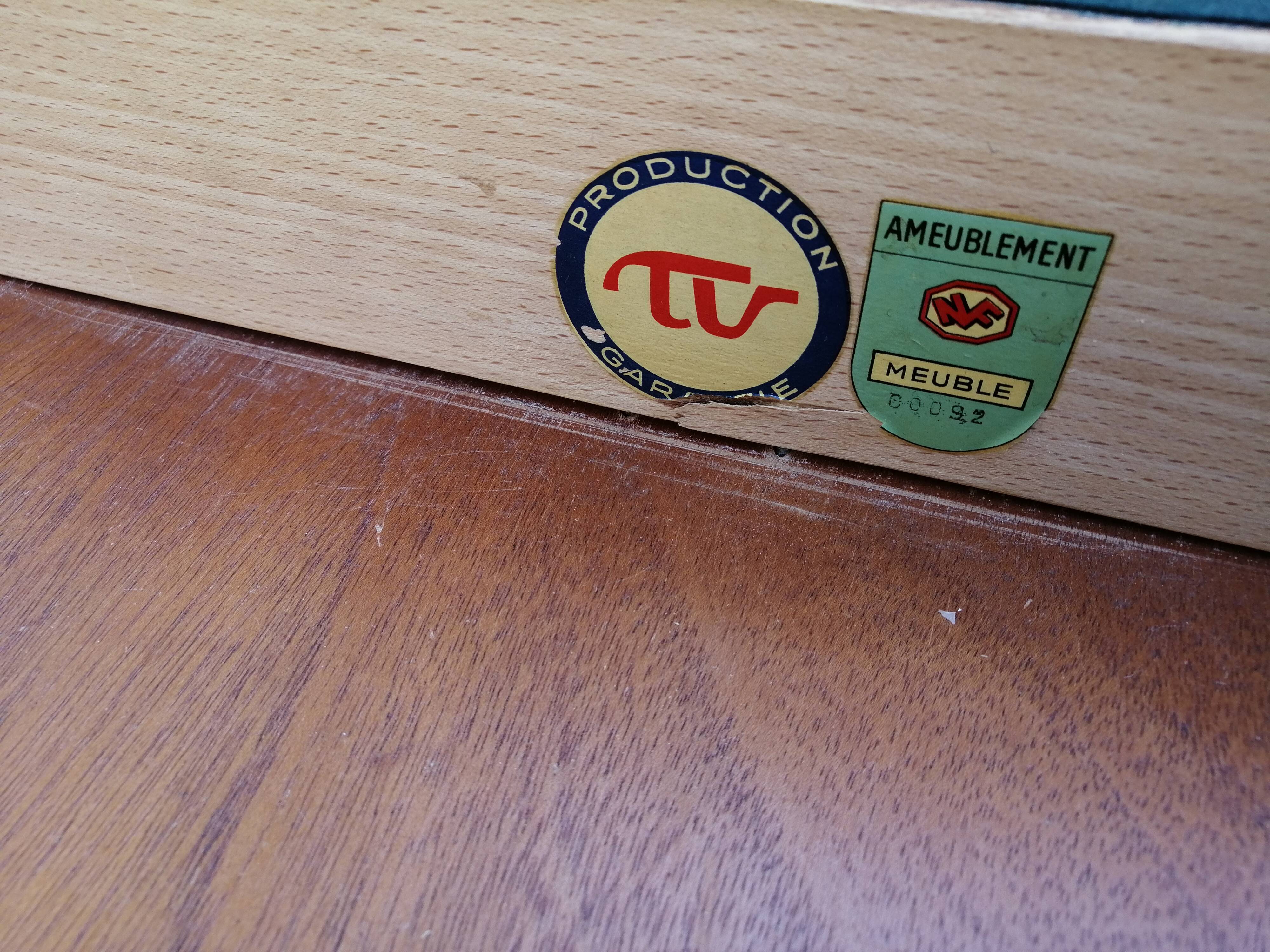 Table square portfolio 70s