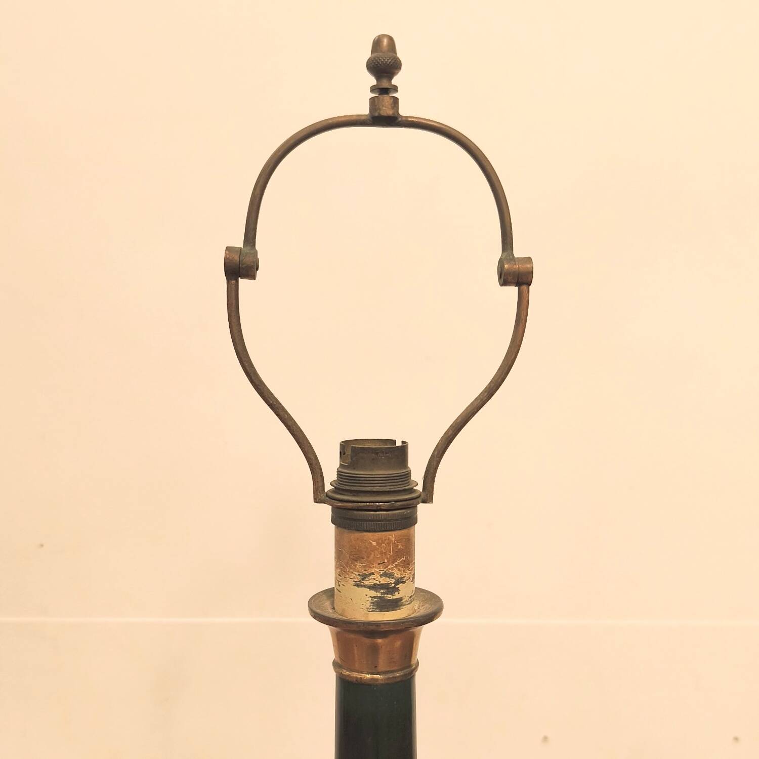 Pied de lampe à poser en métal, Maison Malabert