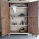 Armoire parisienne