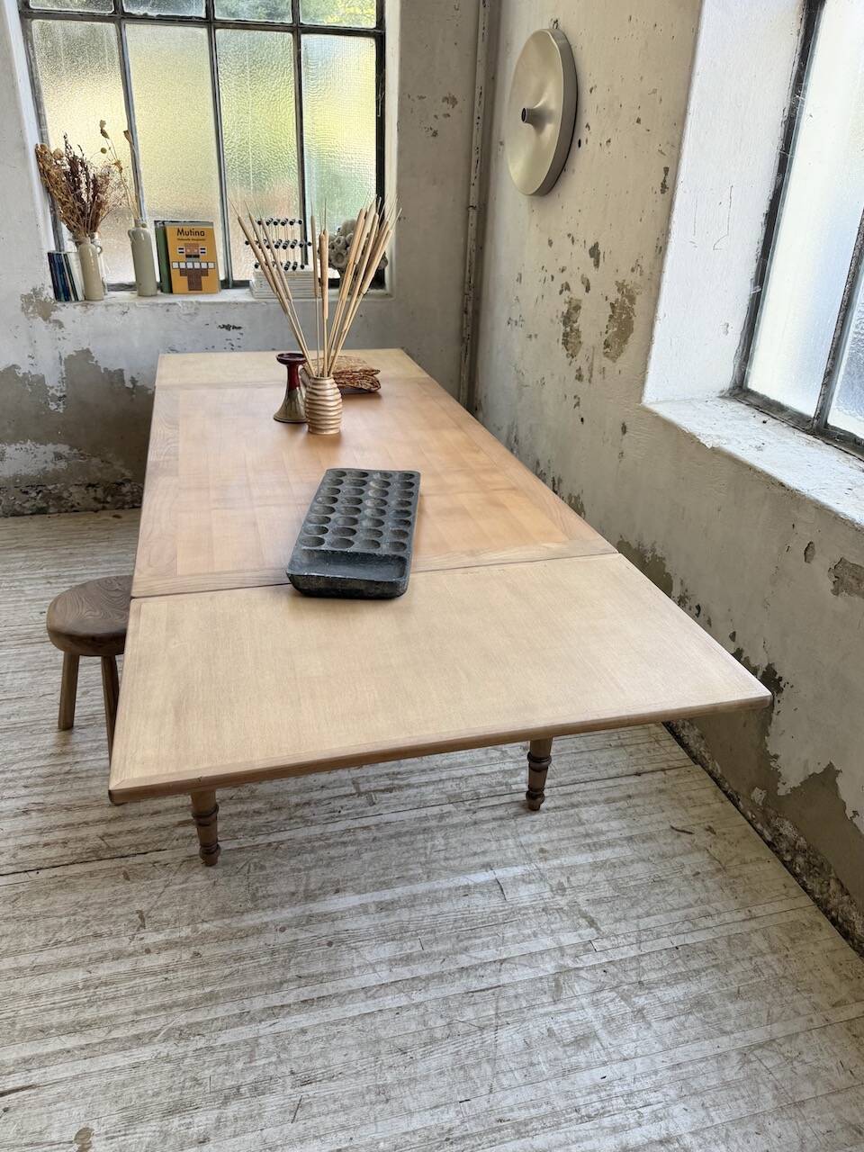 Table de ferme noyer à rallonges 150-250cm