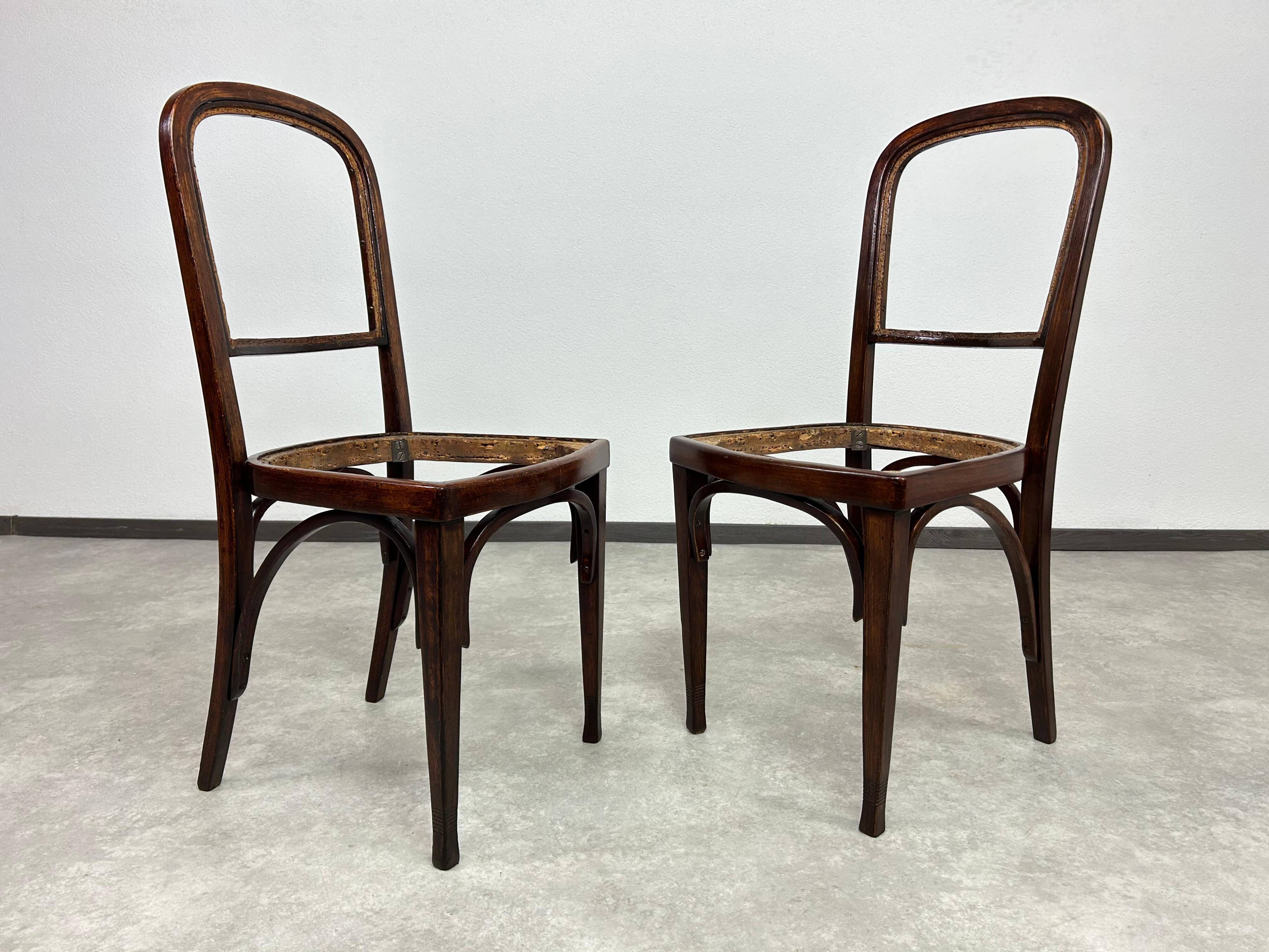 Set of 6 dining chairs no.715 by Gustav Siegel for J&J Kohn