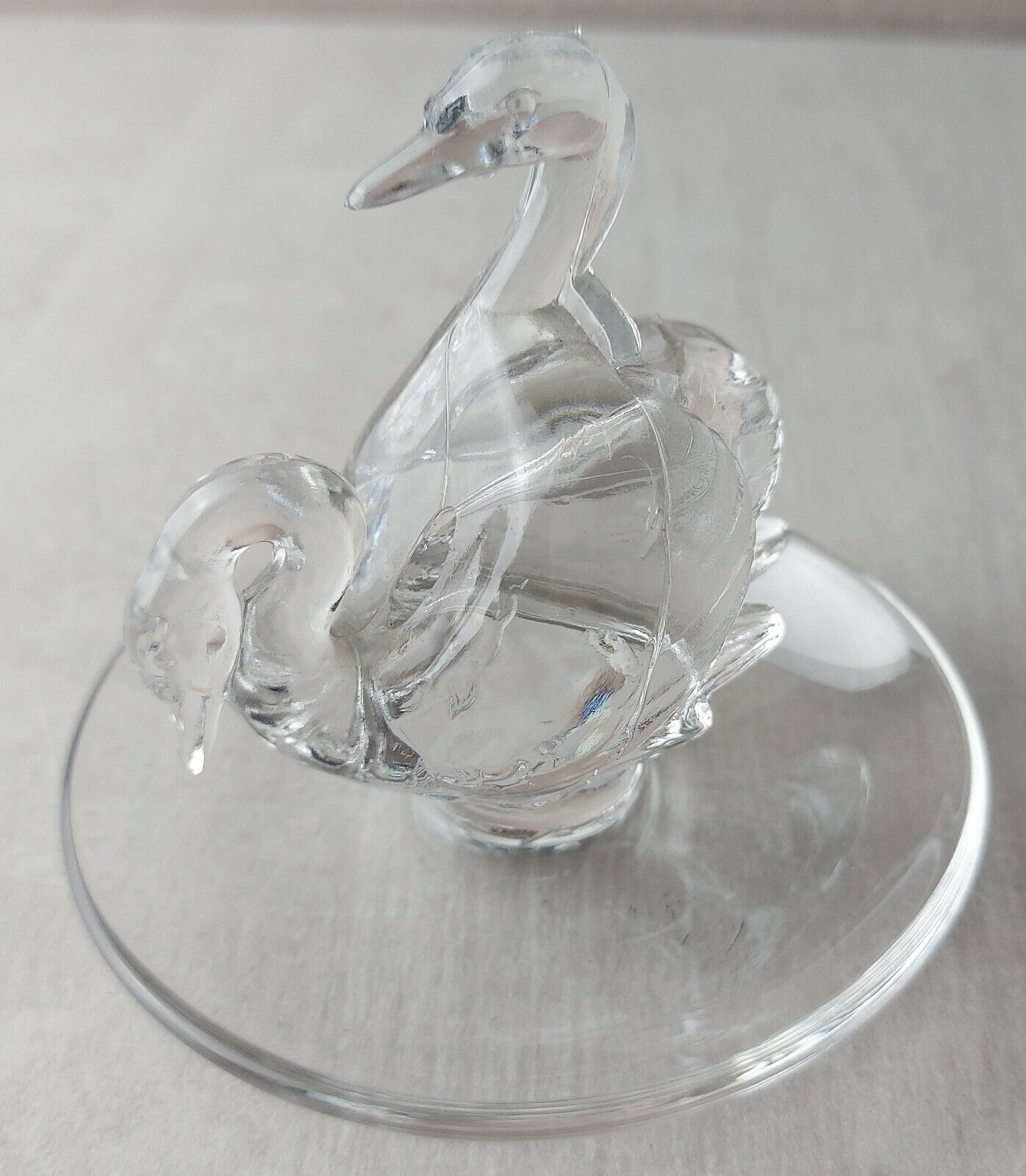 Old crystal ring, swan couple décor, Lalique