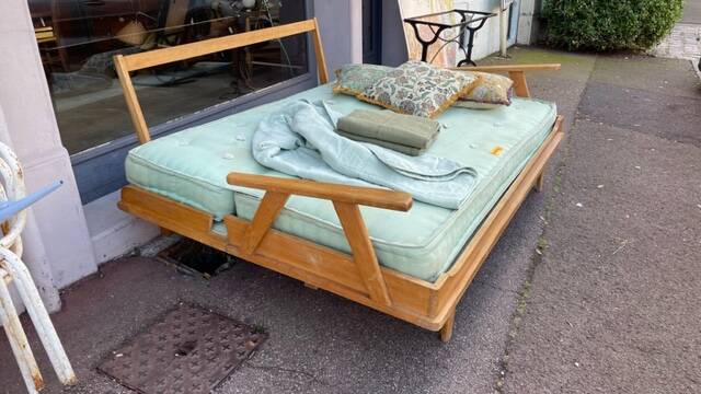 Vintage sofa bed