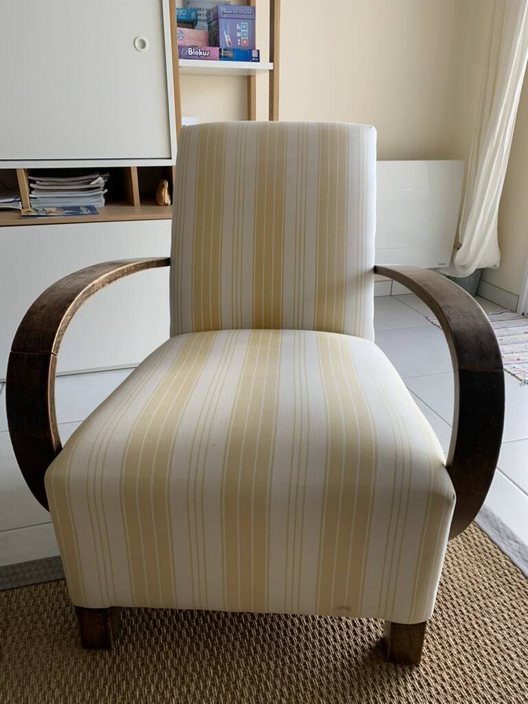 fauteuil vintage rénové par professionnel