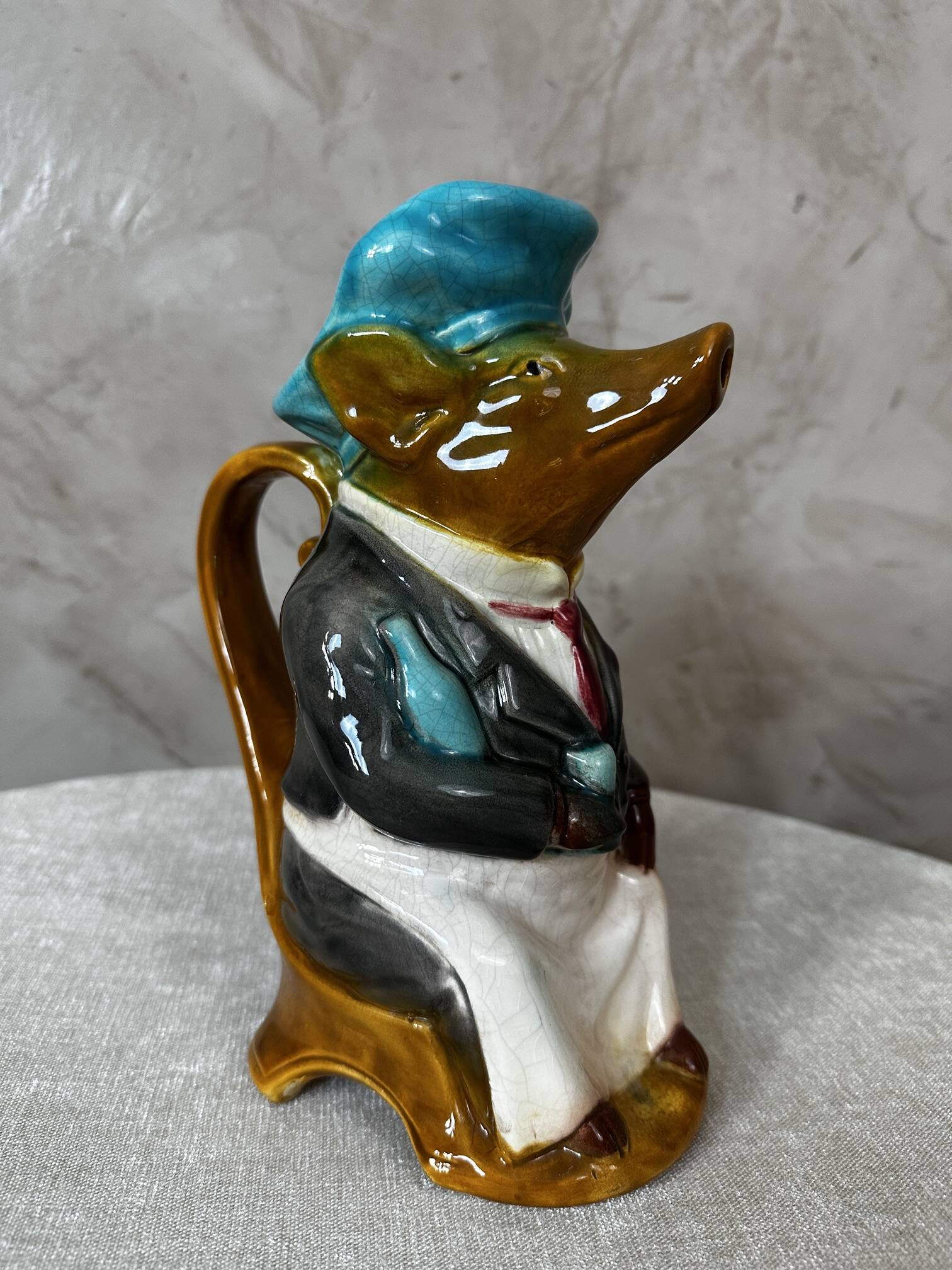 Pig earthenware jug
