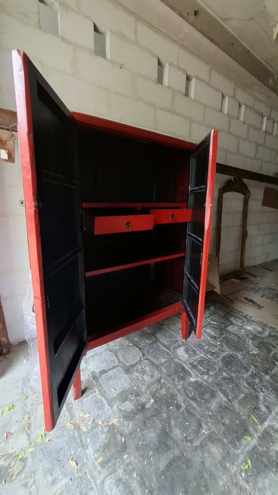 Armoire Chinoise Rouge - 19 Eme siècle