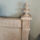 Tete de lit ancienne en bois peint