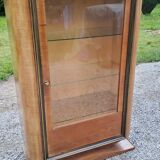 Art deco showcase in walnut and brass from the 30s