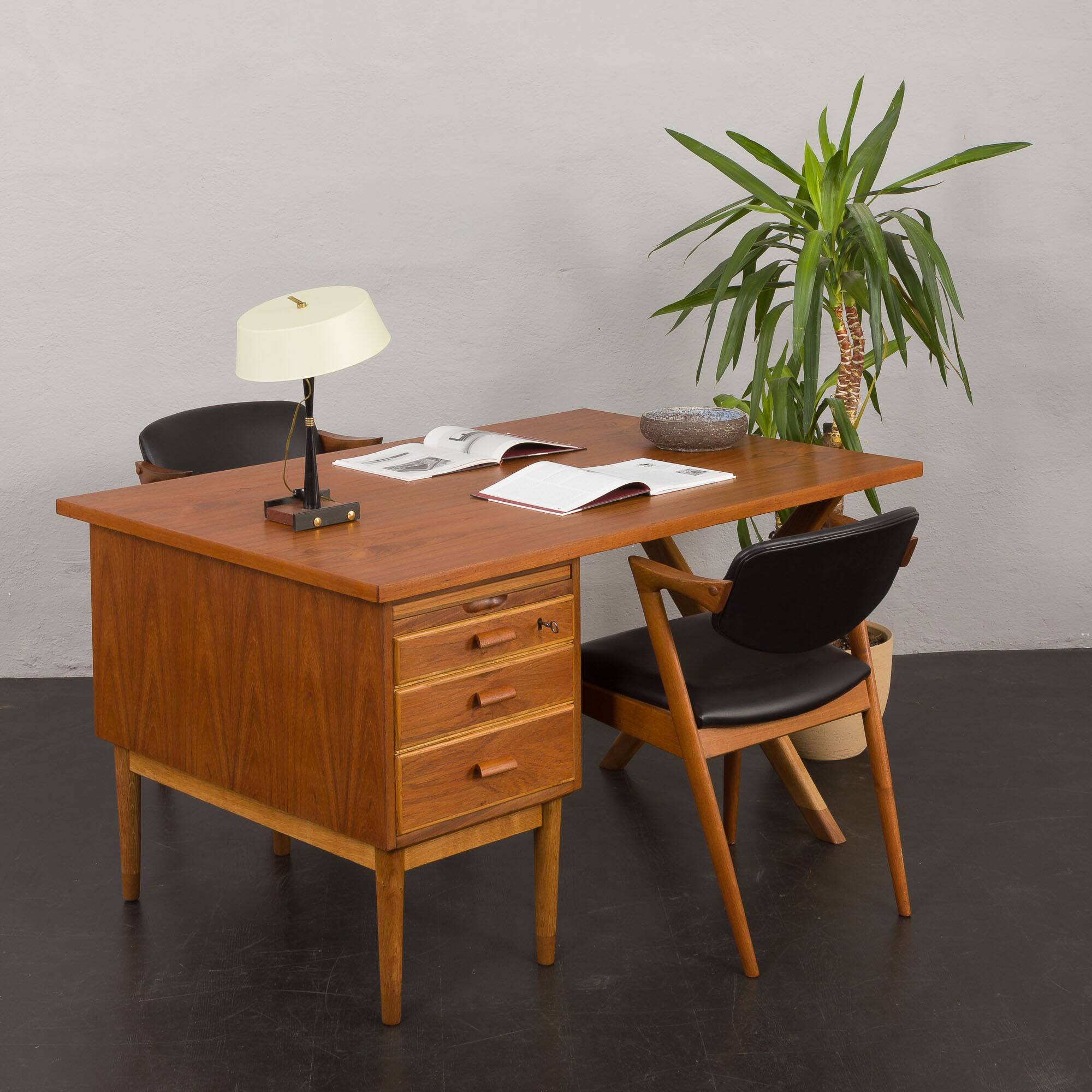 Teak and oak double-sided desk with X-shaped legs