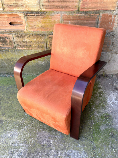 Armchair 80s