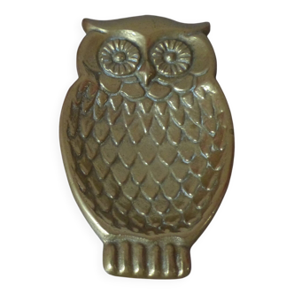 Small carved brass owl ashtray, owl pocket ashtray