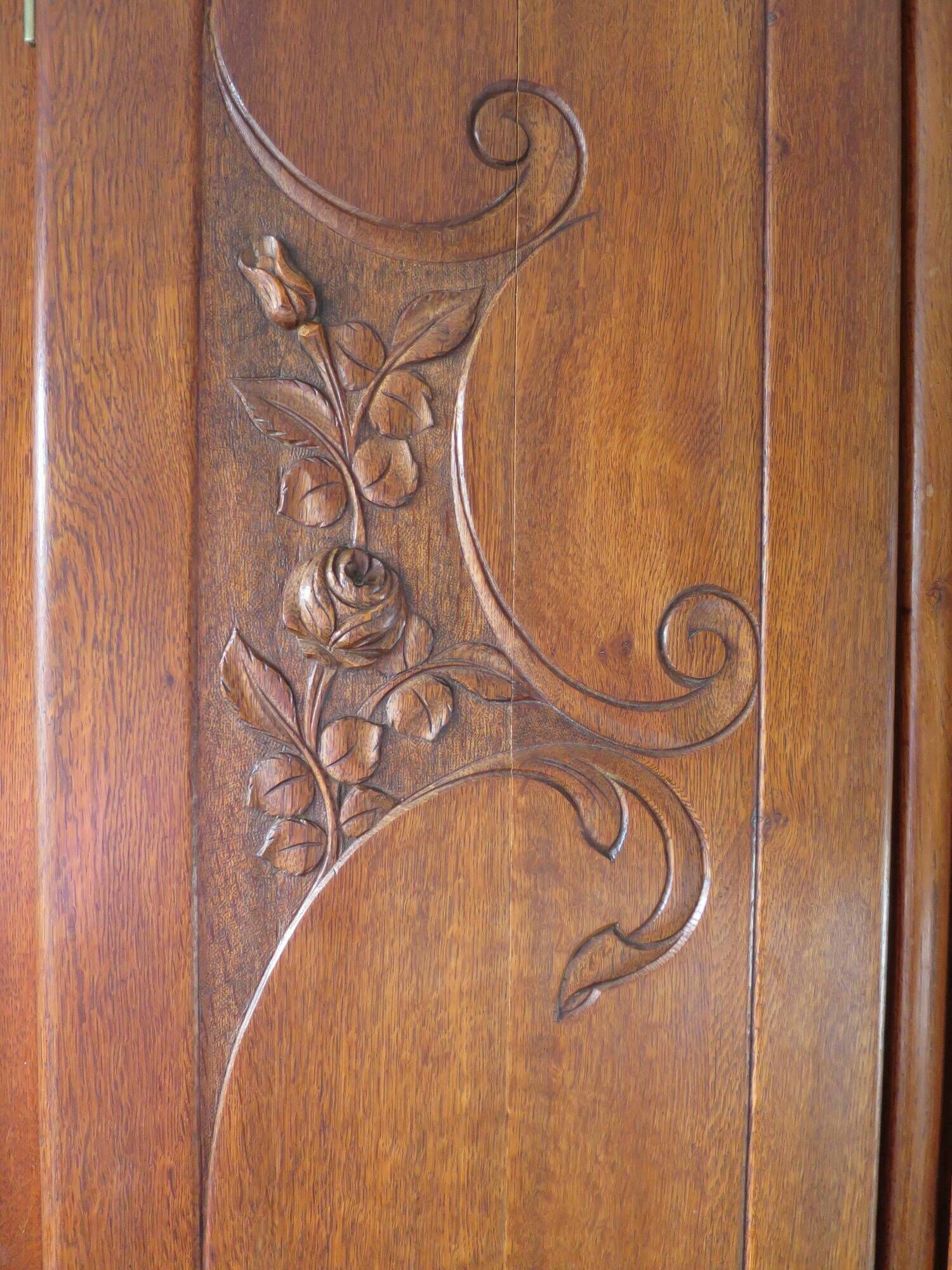 English asymmetrical chest of drawers - Art Deco - Mirror - 2 doors - 5 drawers - Mesh blond oak