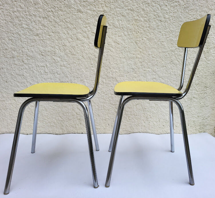 Set of 2 formica chairs