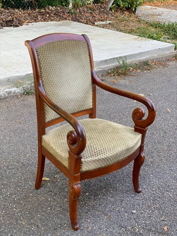 Fauteuil de bureau régence en bois massif et velours beige Louis Philippe