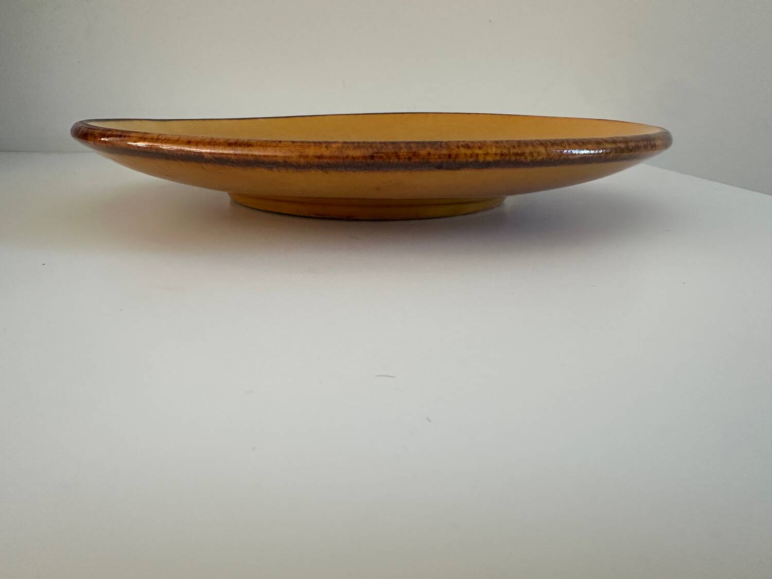 Pair of flat plates Vallauris