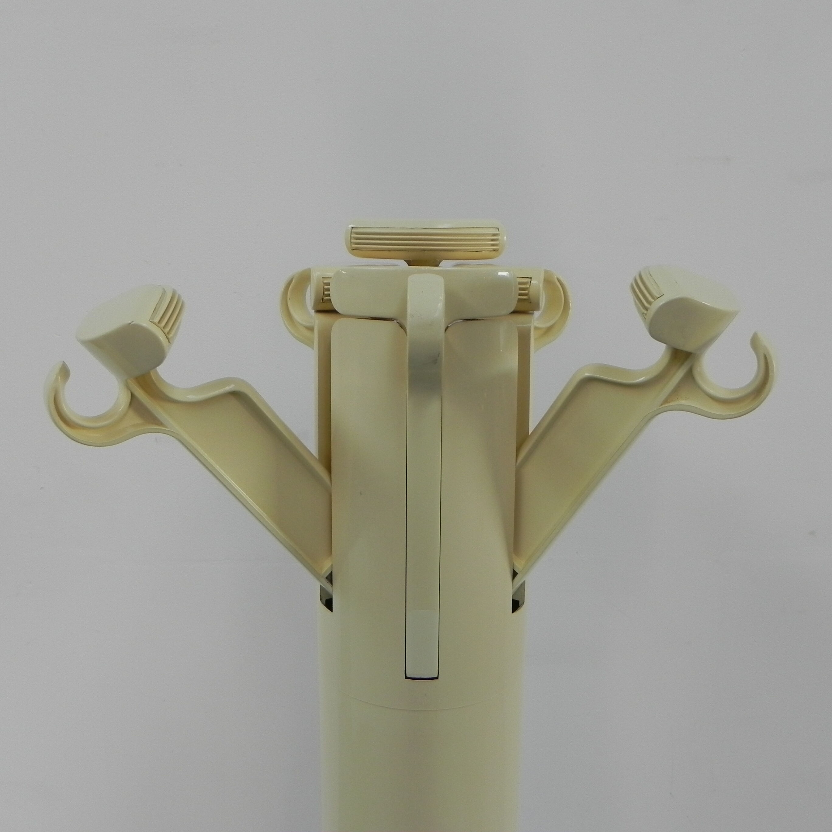 Standing coat rack, Planta by Giancarlo Piretti for Castelli