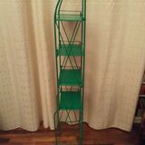 4 shelf folding tablets of pharmacy in iron