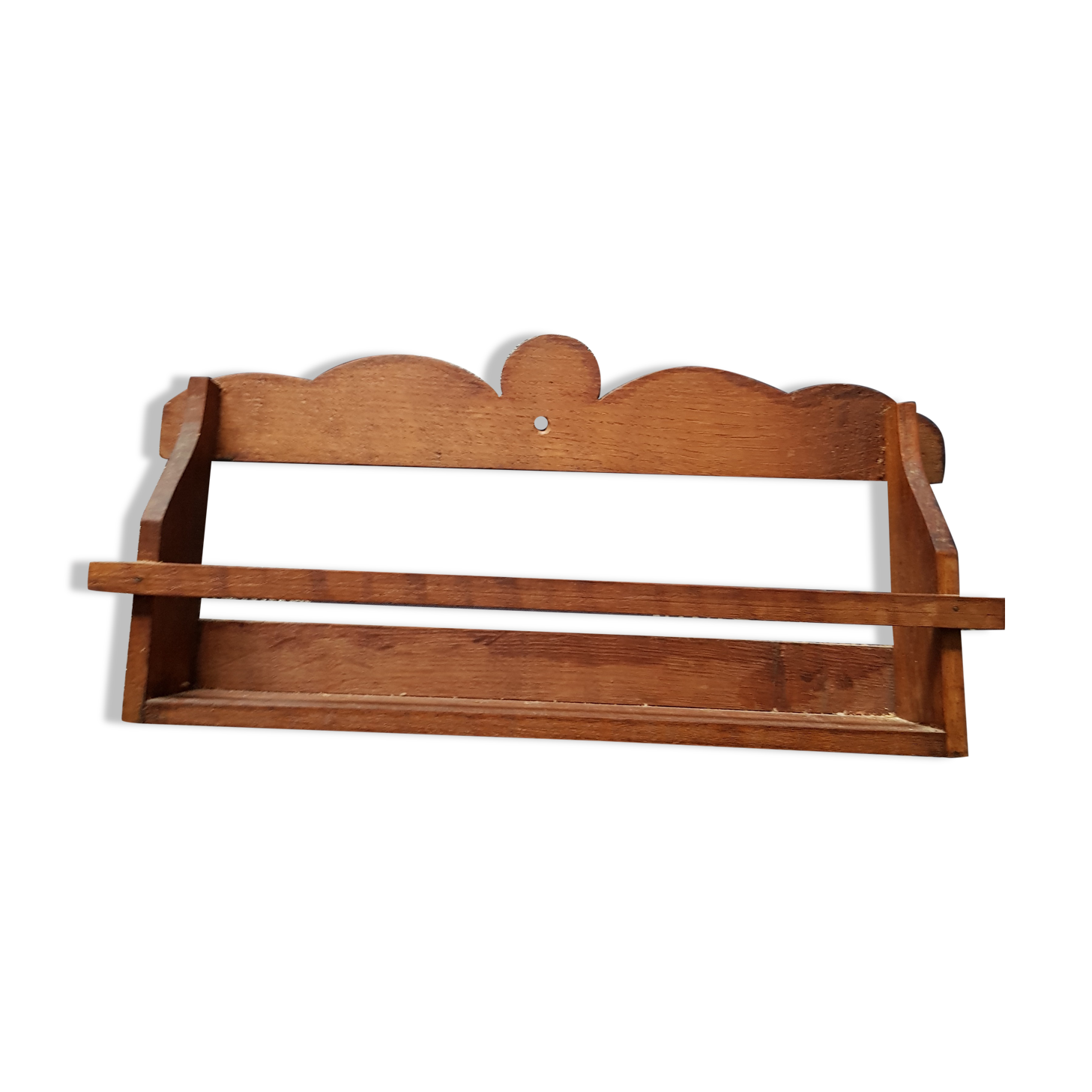 Wooden spike shelf