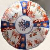 2 old Imari plates