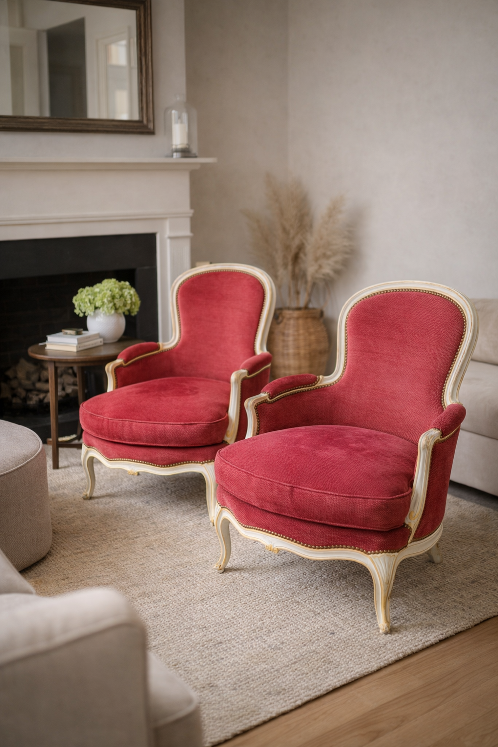 Paire de fauteuils Louis XV en excellent état