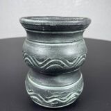Small black vase with green waves