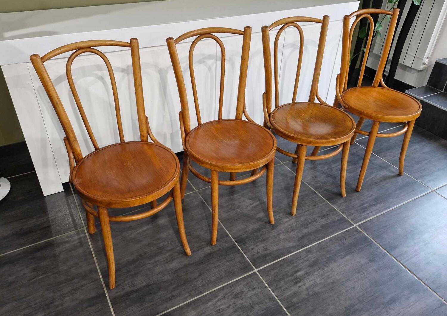 Set of 4 bistro chairs