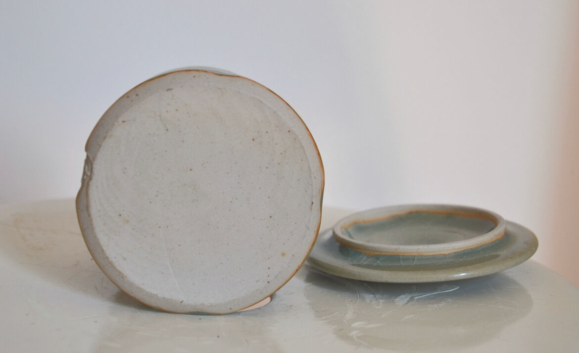 Japanese ceramic raku pot or tea box