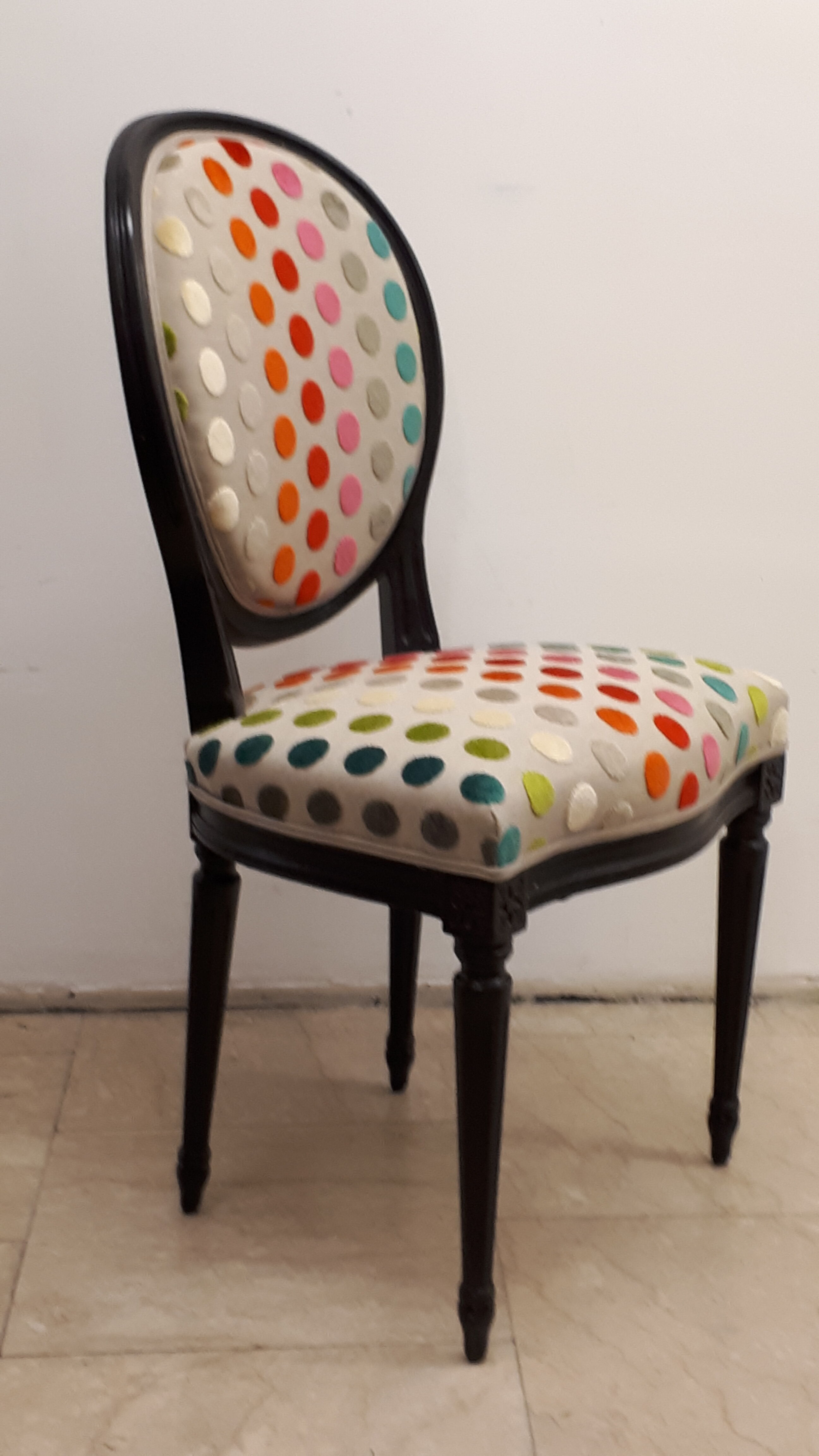 Louis XVI medallion chair