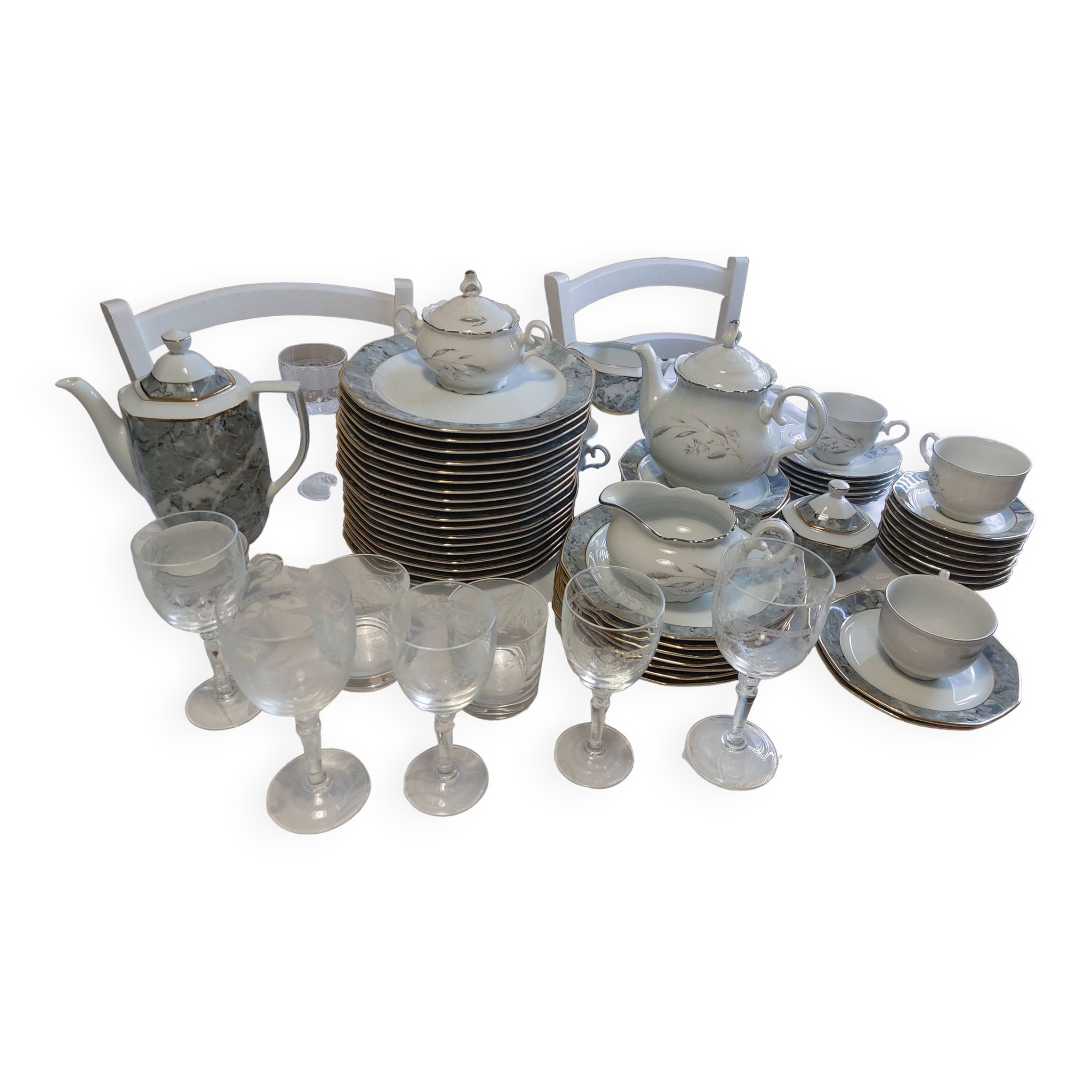 Fine bohemian porcelain tea set Carlsbad Czechoslovakia