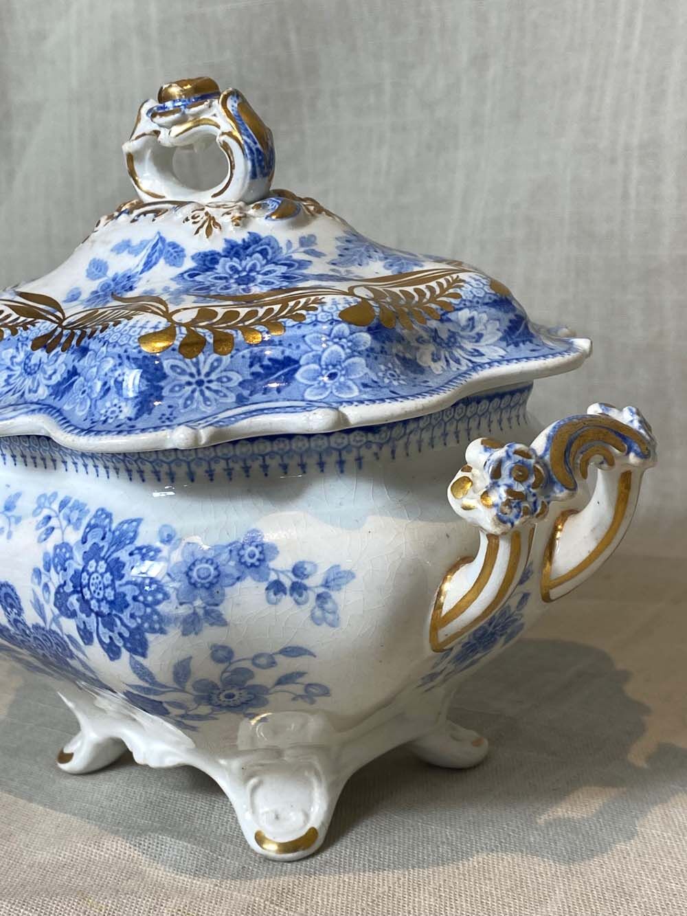 Old sauce boat. Signed Jos Green & Co London. Missing his spoon