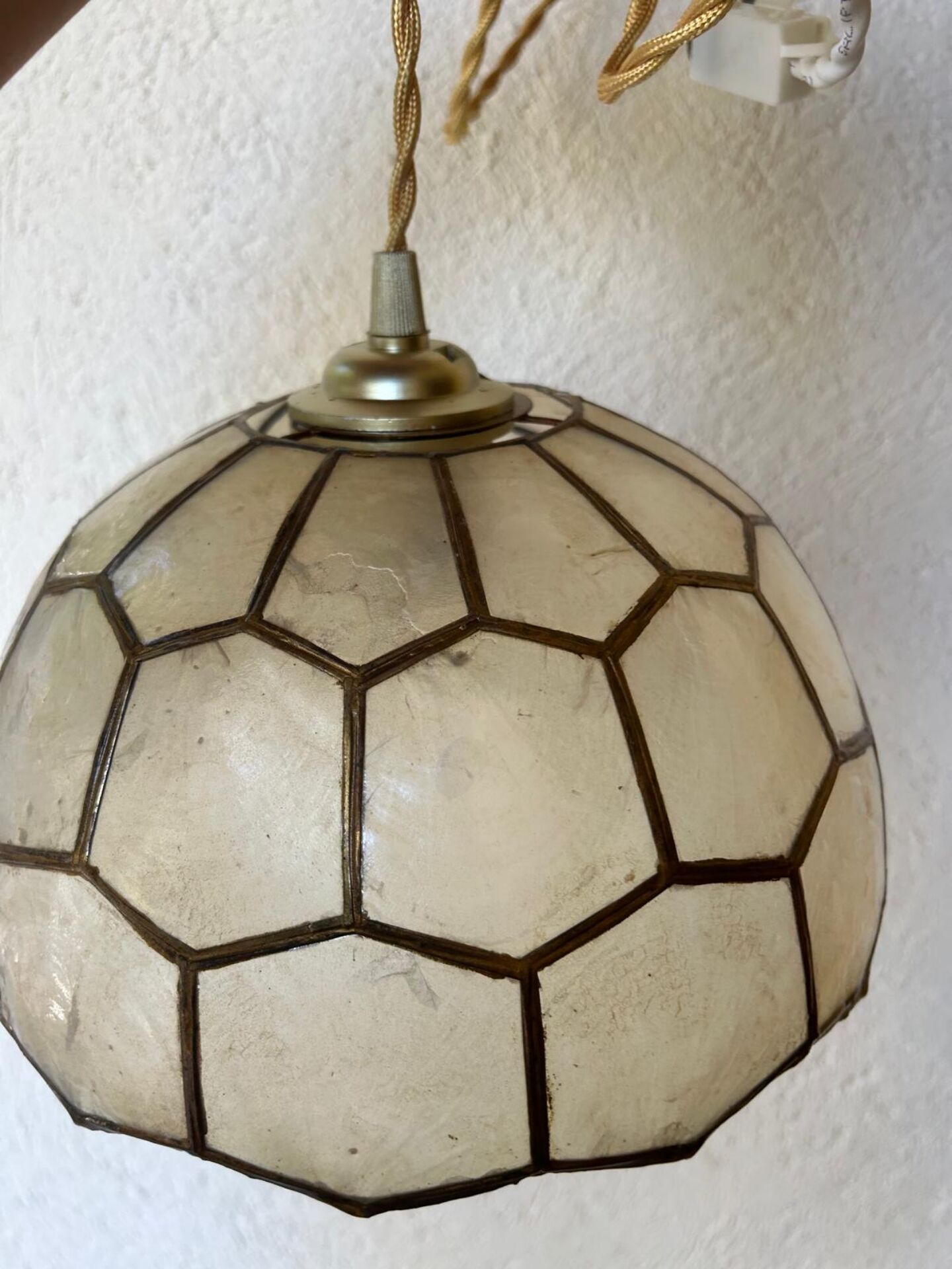 Vintage mother-of-pearl pendant