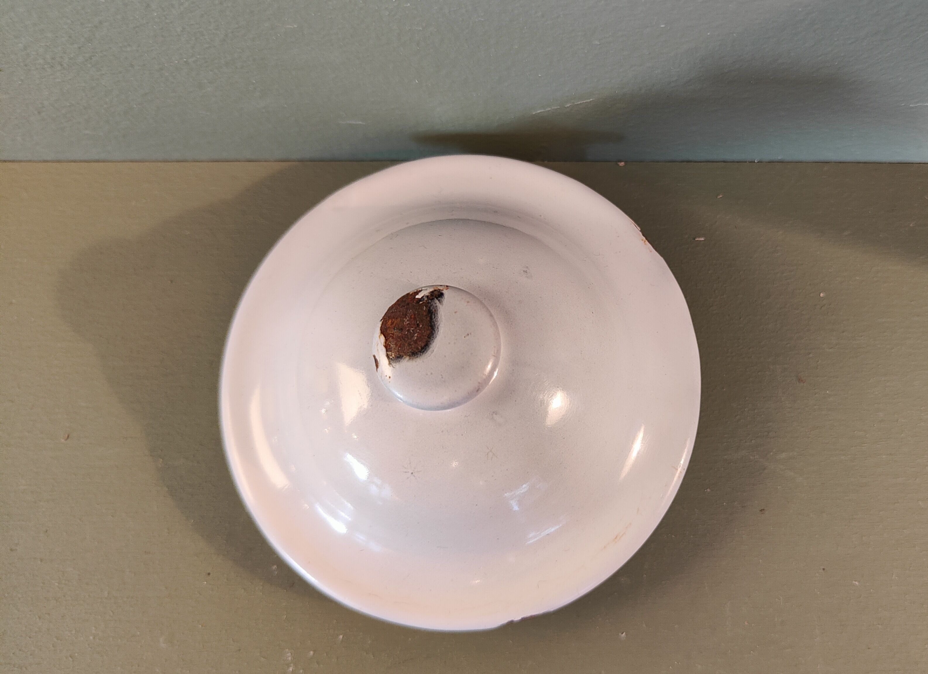 Enamelled coffee maker