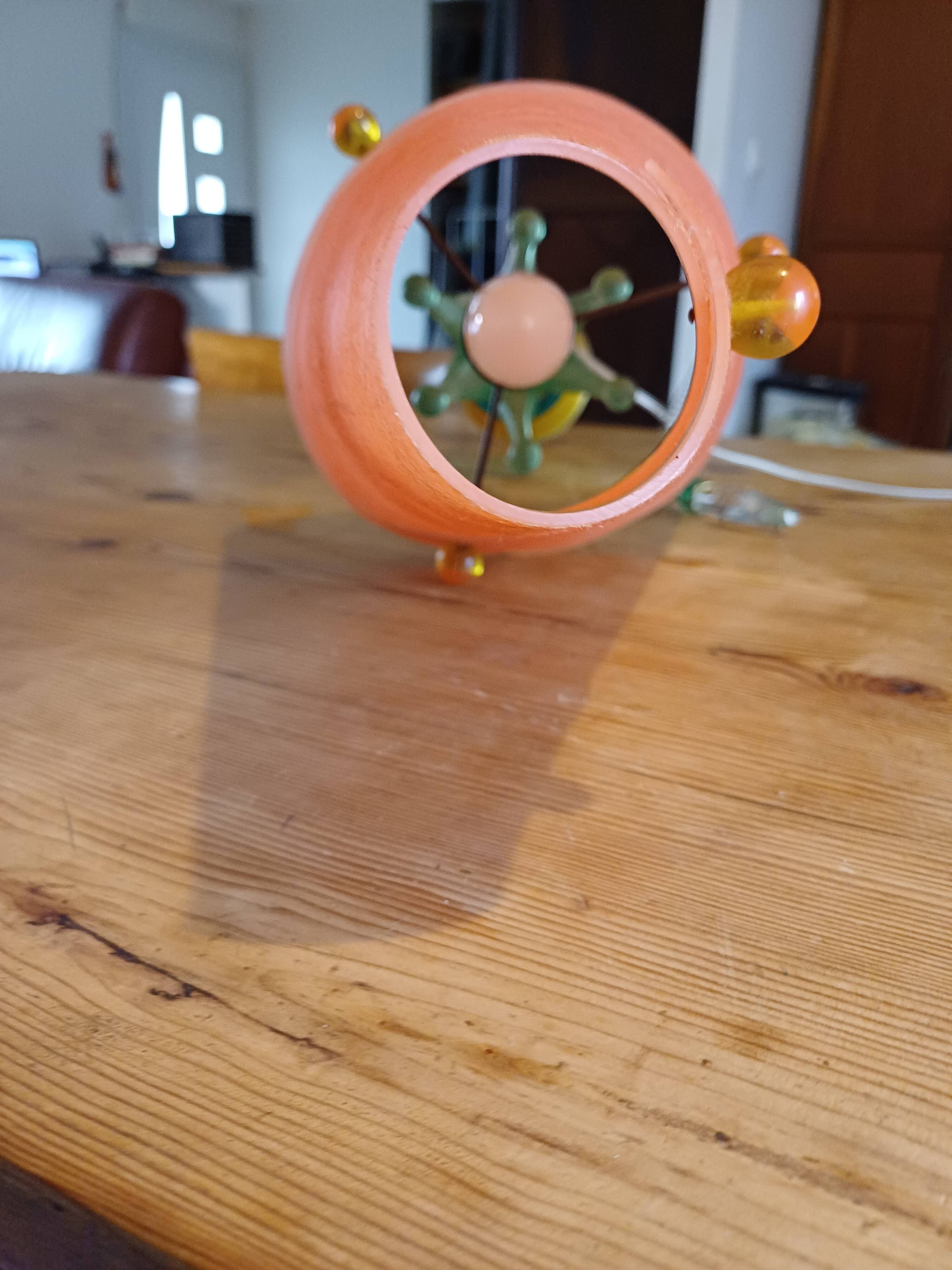 Lampe vintage plastique