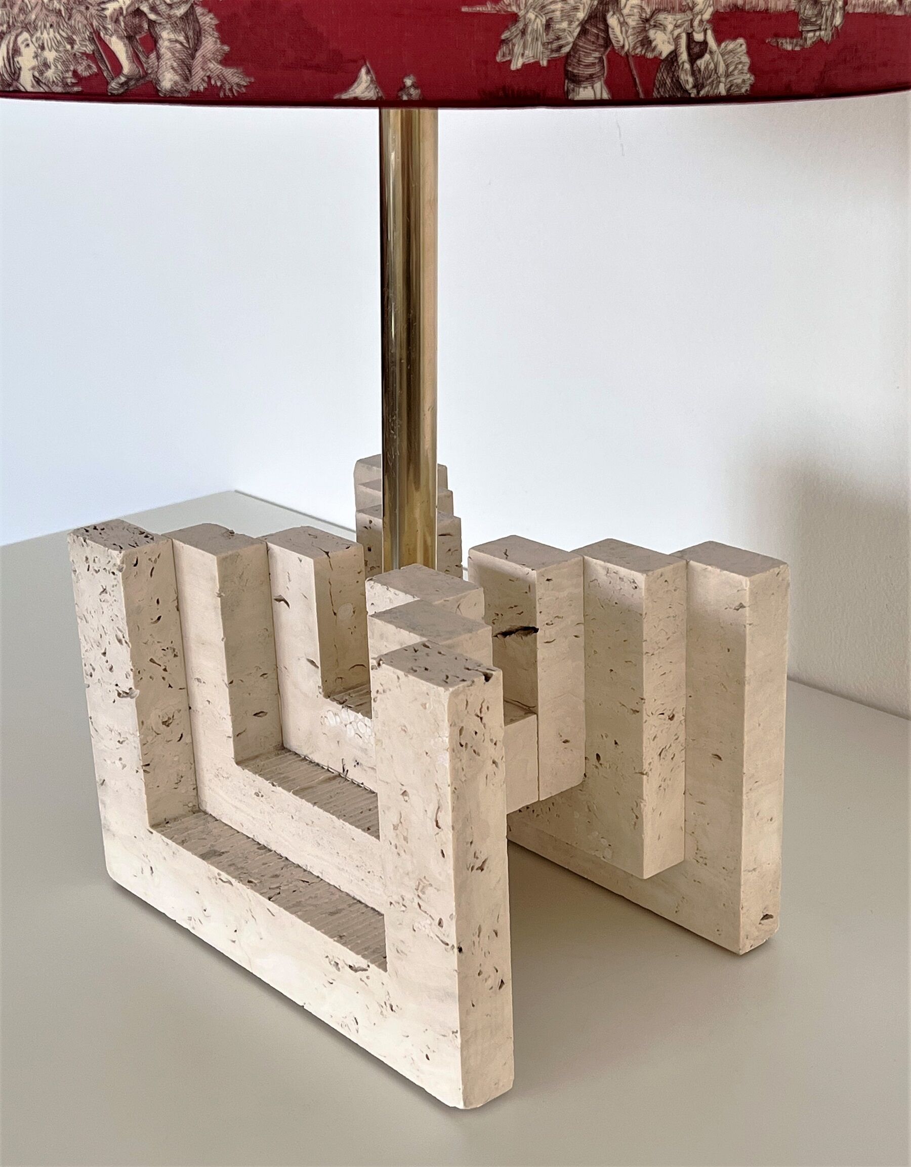 Italian mid-century travertine marble table lamp, 1970s