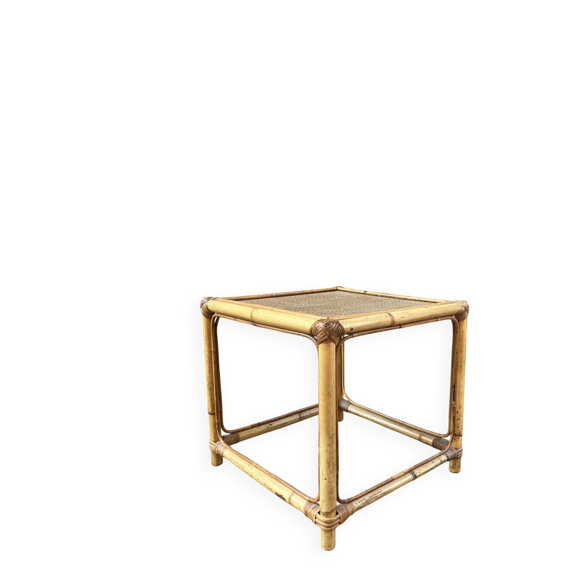 Table basse carrée en rotin