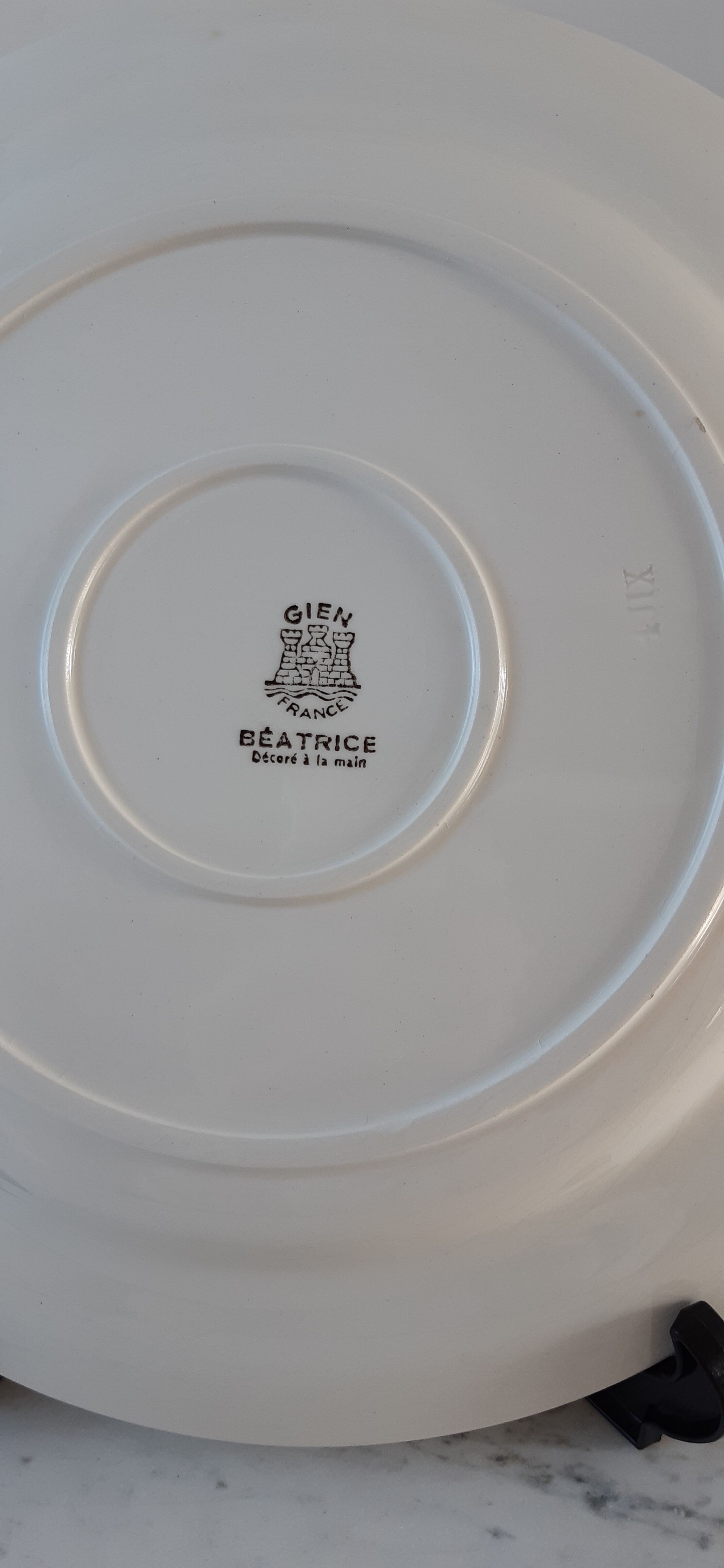 Dish Gien model Beatrice