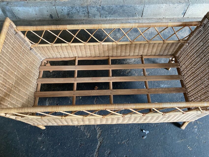 Braided rattan cot